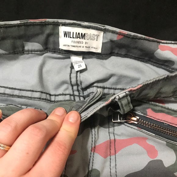 Camo pants - Picture 3 of 3